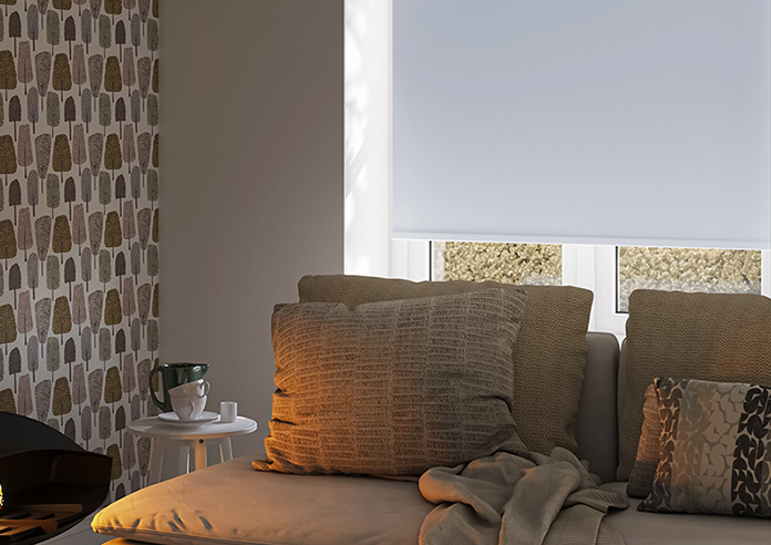 Trinity (Blackout), Iron - Roller Blind - Image 5